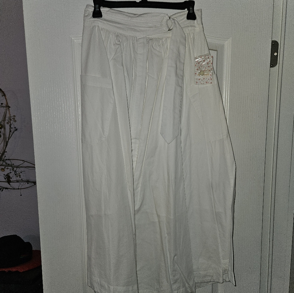 Free people midi skirt with pockets